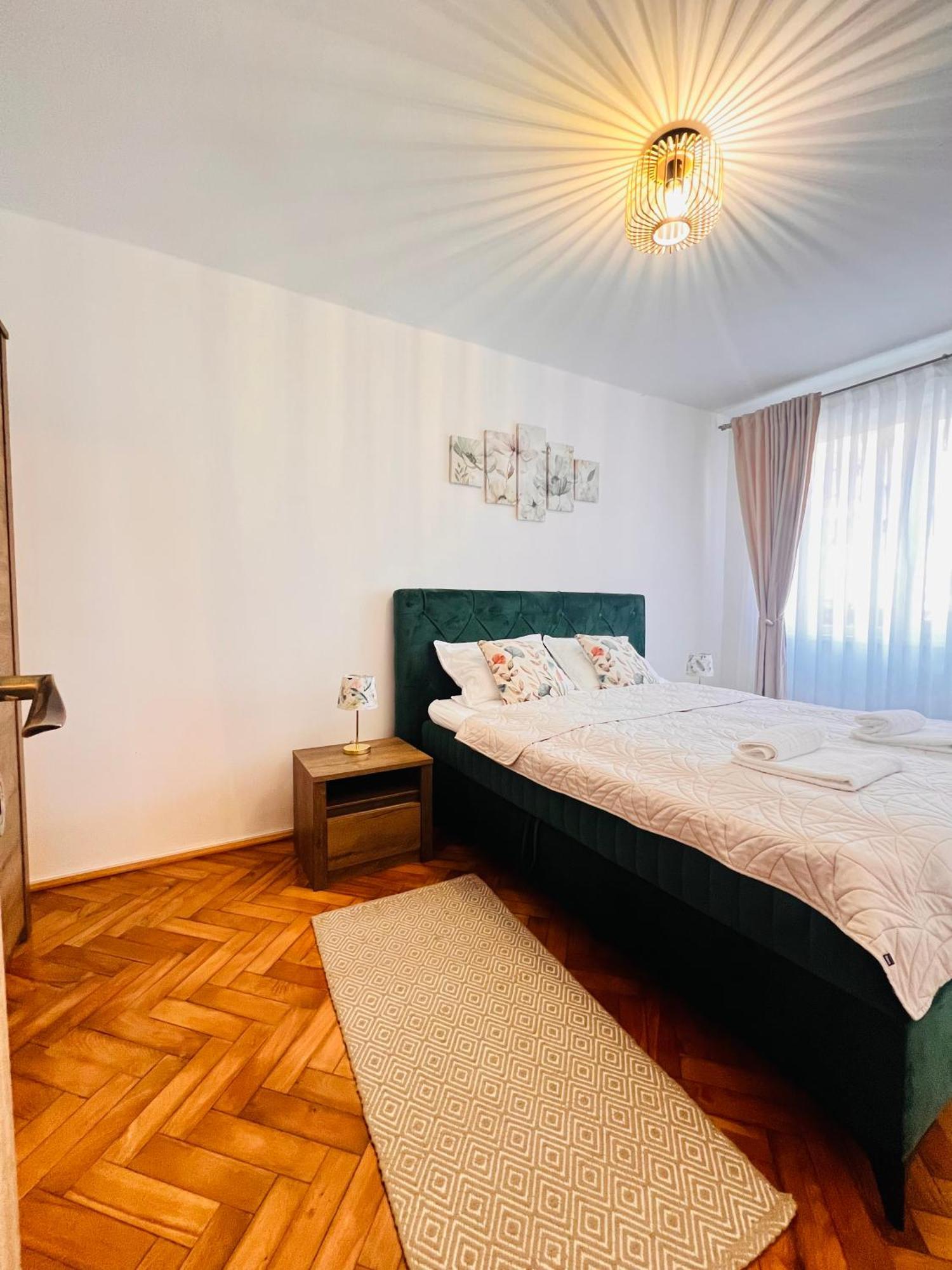 Apart Relax Turda Exterior photo